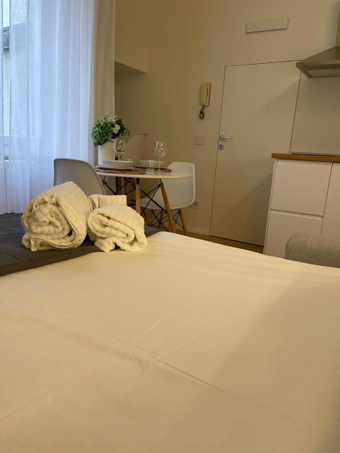 A Casa Di Beatrice Apartment Милано Екстериор снимка